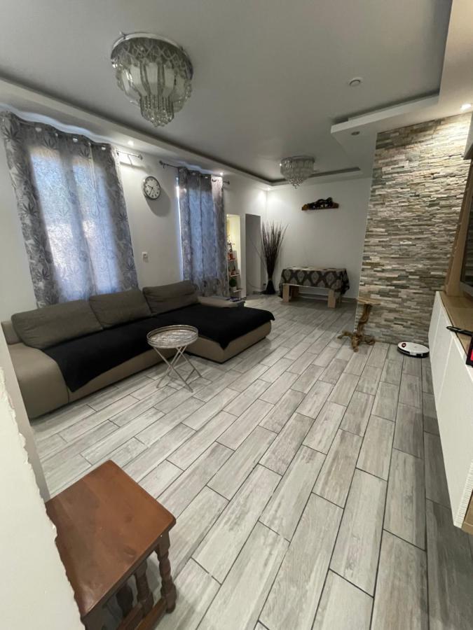 T3 Idealement Situe A Toulon Exterior photo